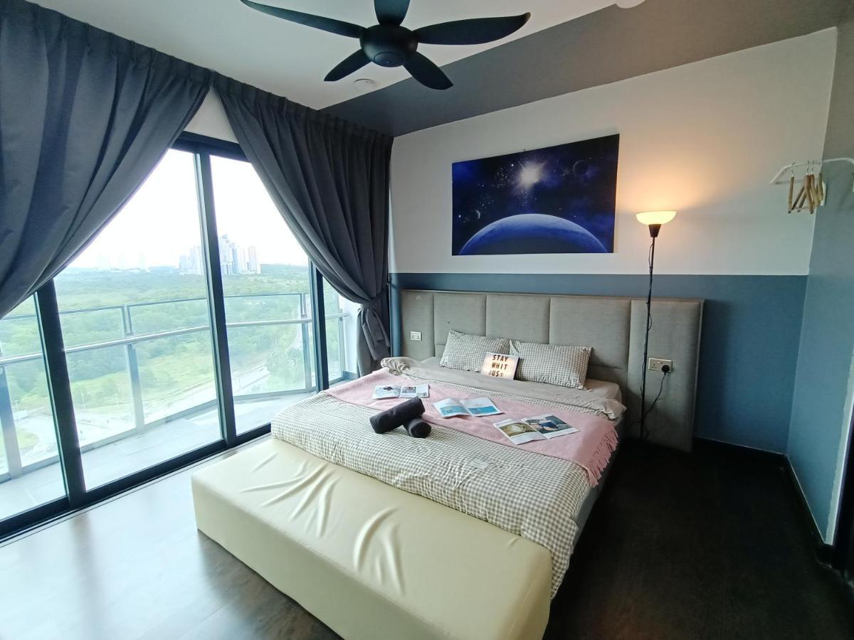 C1113 Almas Suites Galaxy Space Netflix By Stay Nusajaya  Εξωτερικό φωτογραφία