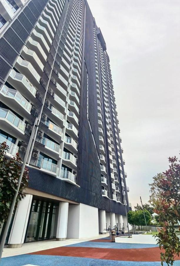 C1113 Almas Suites Galaxy Space Netflix By Stay Nusajaya  Εξωτερικό φωτογραφία