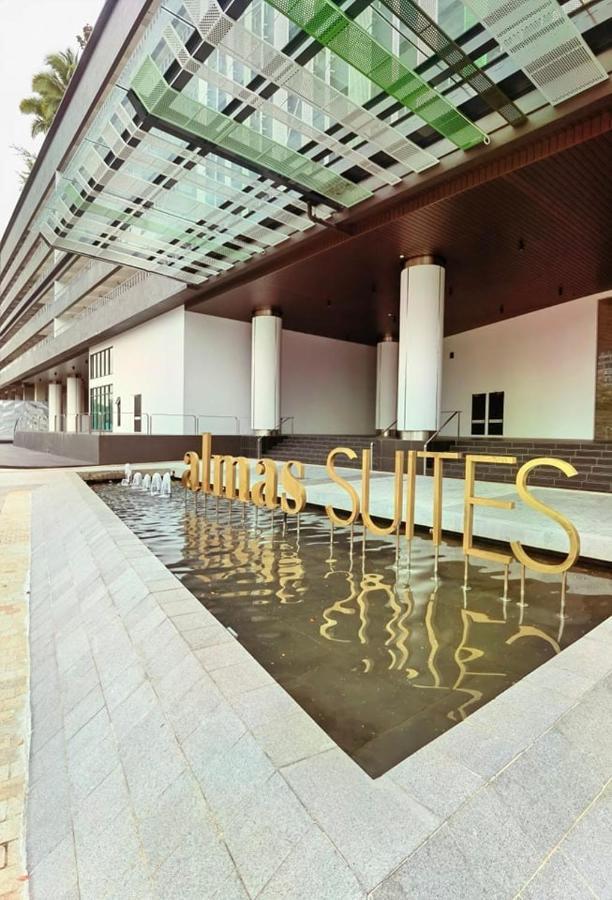 C1113 Almas Suites Galaxy Space Netflix By Stay Nusajaya  Εξωτερικό φωτογραφία
