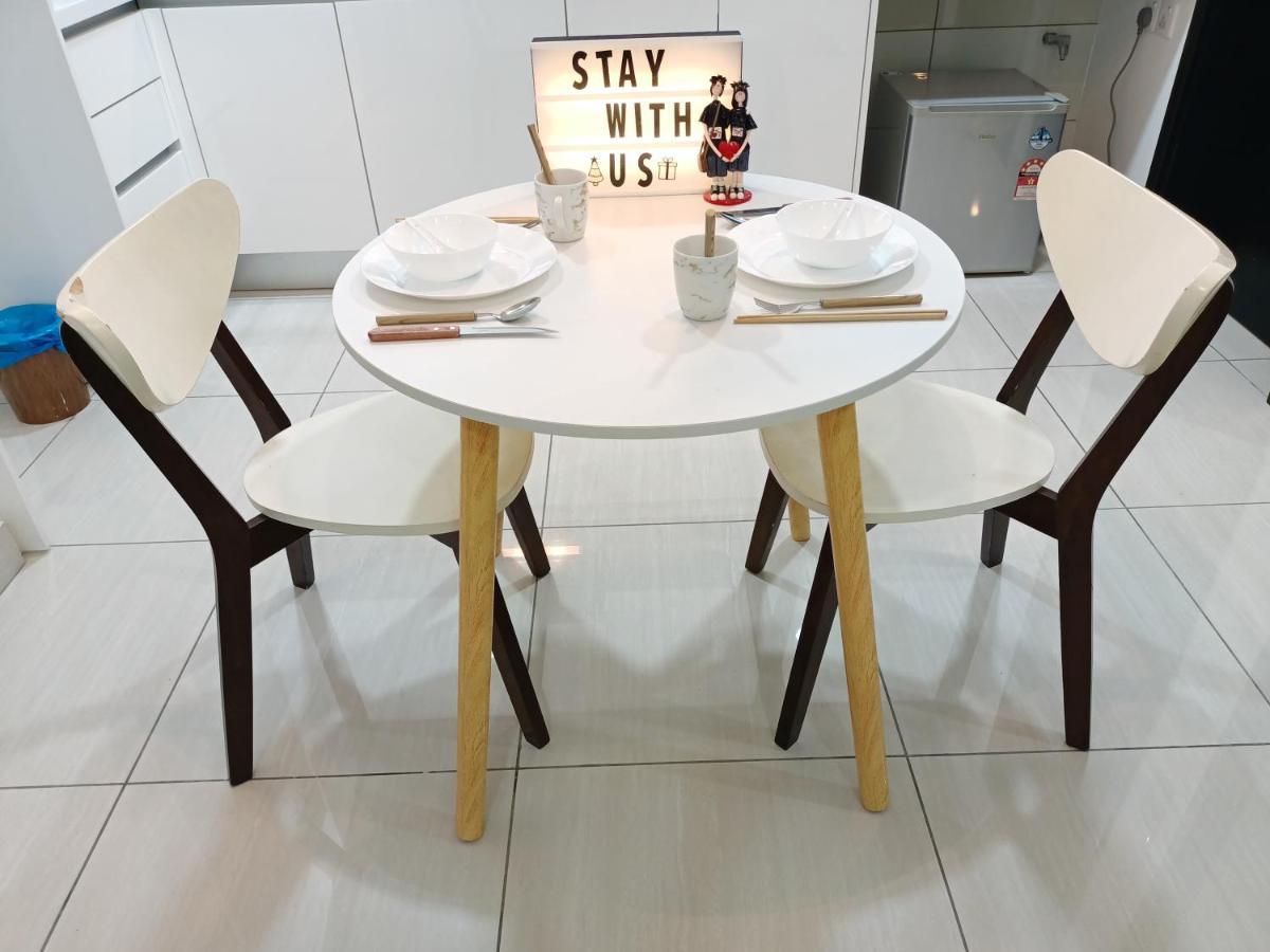 C1113 Almas Suites Galaxy Space Netflix By Stay Nusajaya  Εξωτερικό φωτογραφία